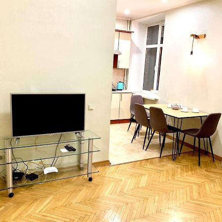 One Bedroom Studio, Kiev City Center Exterior foto